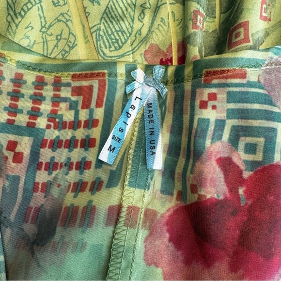 Lapis Y2K Satin Racer Back Swing Tank Size M-Yellow-Green Shark Bite Hem - Picture 5 of 5